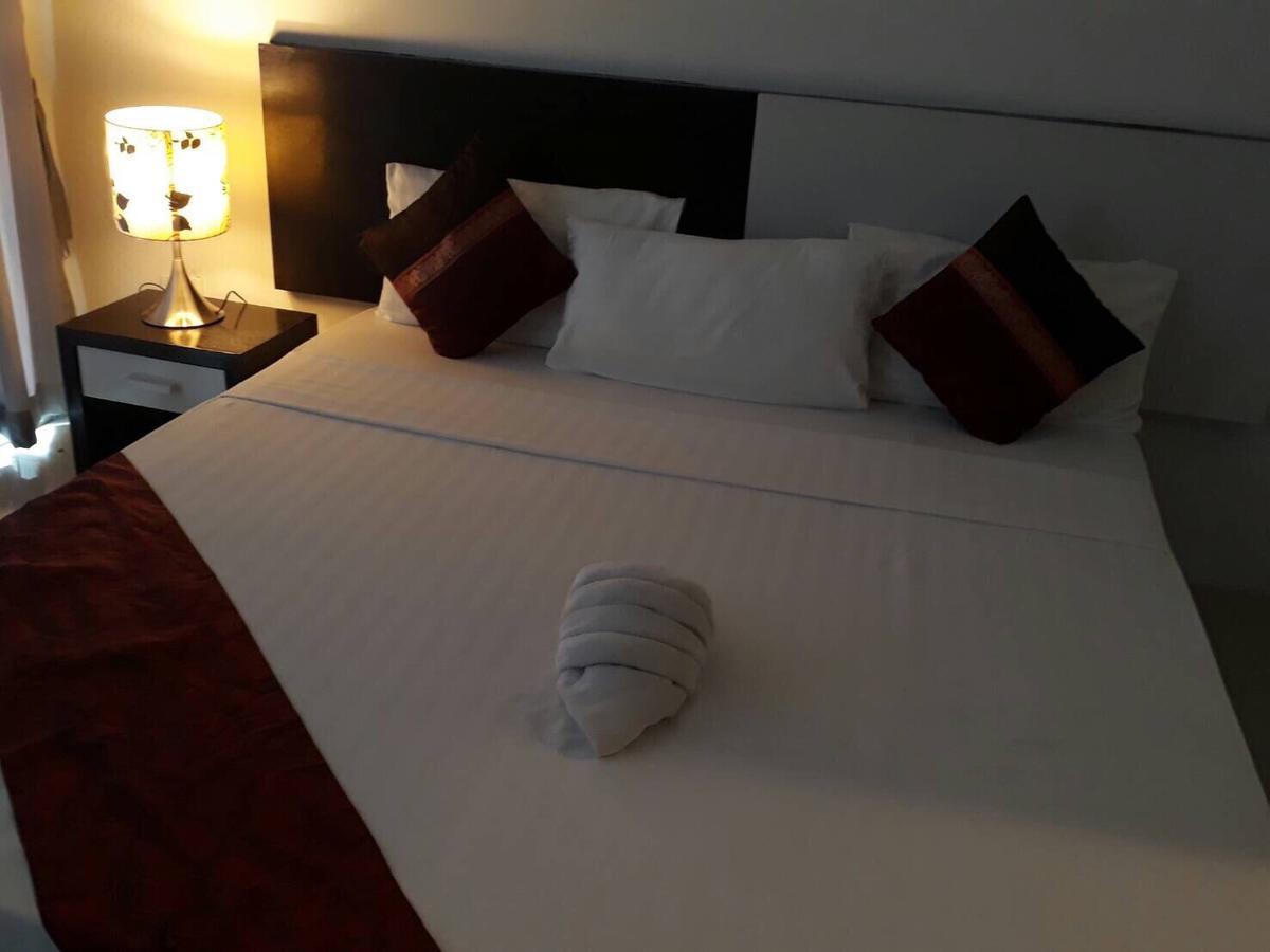 The Residence Prachinburi 304 Dış mekan fotoğraf